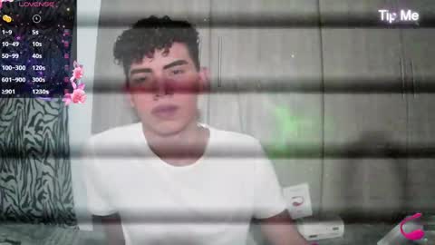 javi15  online show from 8, 12, 2024