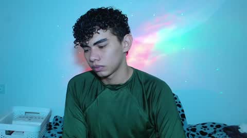 javi15  online show from 29, 12, 2024