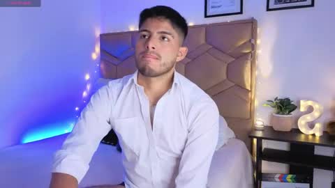 Snapshot of jaiden_thoner chatting on 8, 6, 2026 Jaiden online show from 8, 6, 2026