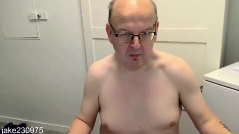 Snapshot of jake230975 chatting on 8, 9, 2025 Jake2309 online show from 8, 9, 2025