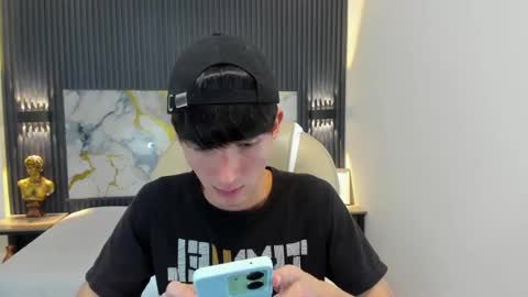 Snapshot of jake_evanss_ chatting on 9, 10, 2025 JAKE online show from 9, 10, 2025