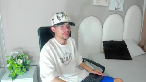 Jake  online show from 30, 4, 2026