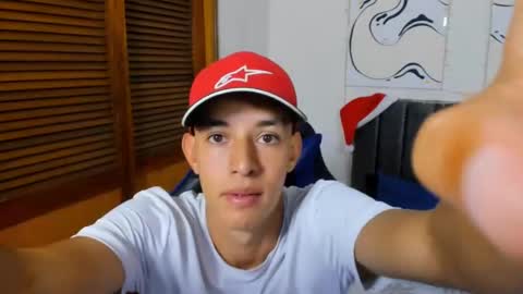 Hi guys im new 3 online show from 14, 1, 2025