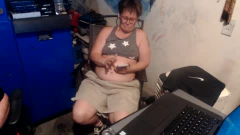 jakediamond6977 online show from 2, 7, 2026