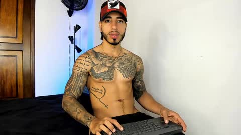 Snapshot of jakee_brown chatting on 25, 1, 2025 Santiago online show from 25, 1, 2025