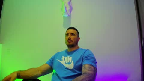 jakestone_1 online show from 18, 4, 2026