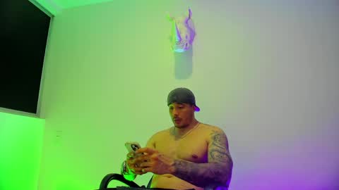 jakestone_1 online show from 24, 4, 2026