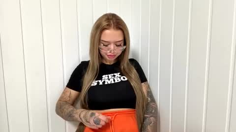 Nicole online show from 15, 7, 2026