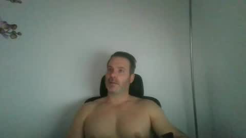 Snapshot of jam3s5959 chatting on 25, 4, 2026 jam3s5959 online show from 25, 4, 2026