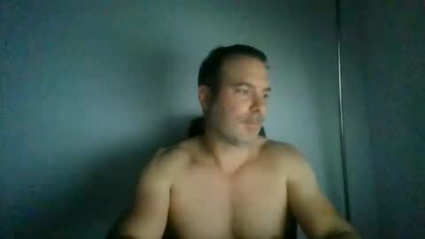 Snapshot of jam3s5959 chatting on 6, 6, 2026 jam3s5959 online show from 6, 6, 2026