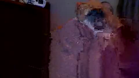 what you in too online show from 25, 10, 2025