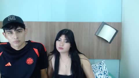 JAMES Y TATIANA online show from 25, 10, 2025