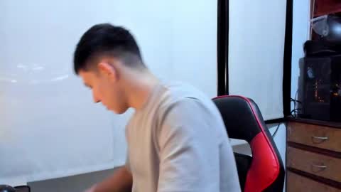 james_cr online show from 18, 2, 2025