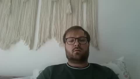 James Heron online show from 22, 4, 2026