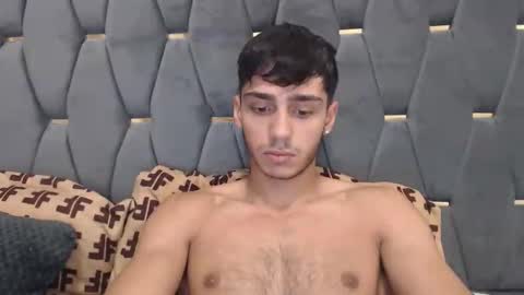 Snapshot of james_qss8 chatting on 14, 9, 2025 James online show from 14, 9, 2025