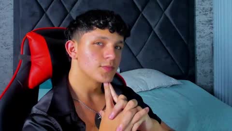 jamesgolden_ online show from 8, 3, 2025