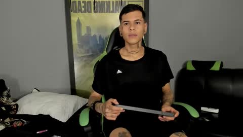 Jamesinked  online show from 12, 3, 2025