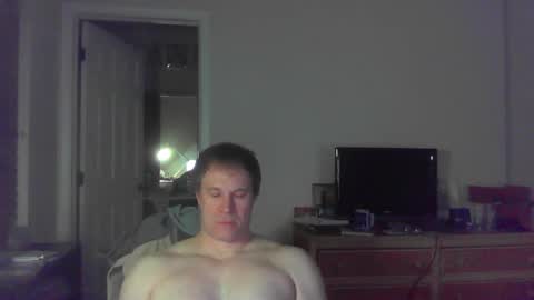 Snapshot of jamesjewels chatting on 3, 2, 2026 jamesjewels online show from 3, 2, 2026