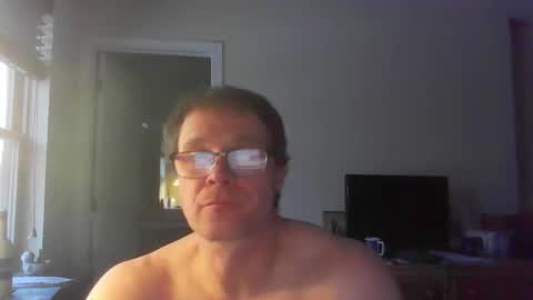 Snapshot of jamesjewels chatting on 7, 2, 2026 jamesjewels online show from 7, 2, 2026