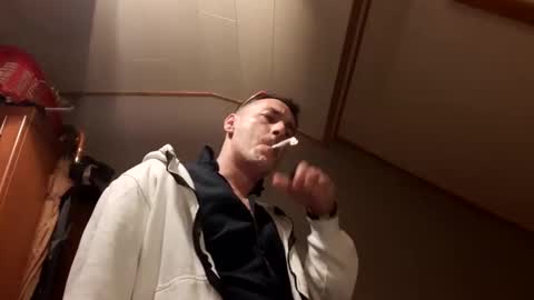 jamessisi online show from 5, 10, 2025