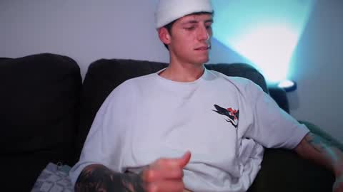 jamesss____ online show from 27, 2, 2025
