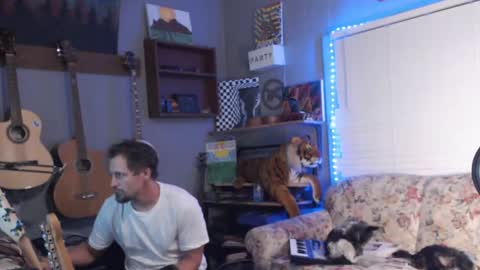 Snapshot of jameswebbscope chatting on 5, 7, 2026 Jameswebbscope online show from 5, 7, 2026