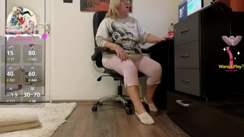 Snapshot of jameyla73 chatting on 25, 12, 2024 jameyla online show from 25, 12, 2024