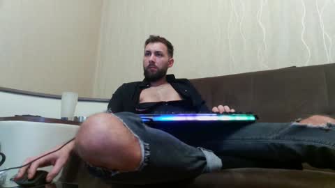 Snapshot of jamienoxus chatting on 8, 2, 2025 Robbie online show from 8, 2, 2025