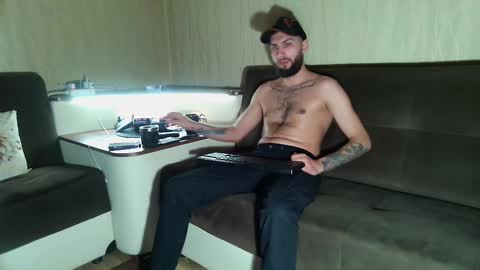 Snapshot of jamienoxus chatting on 28, 2, 2025 Robbie online show from 28, 2, 2025