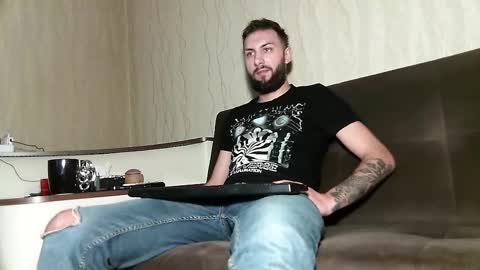 Snapshot of jamienoxus chatting on 2, 3, 2025 Robbie online show from 2, 3, 2025