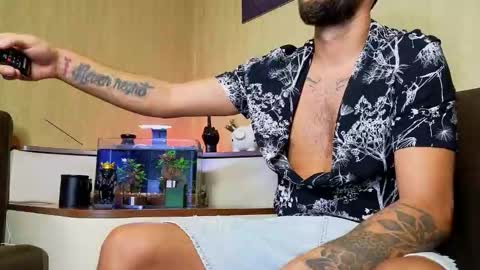 Snapshot of jamienoxus chatting on 15, 9, 2025 Robbie online show from 15, 9, 2025