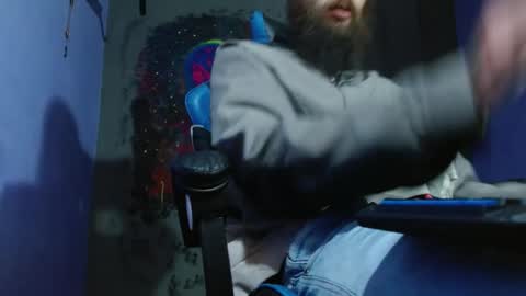 Snapshot of jammes_owen chatting on 29, 1, 2025 Jammes. online show from 29, 1, 2025