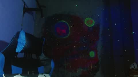 Snapshot of jammes_owen chatting on 17, 2, 2025 Jammes. online show from 17, 2, 2025