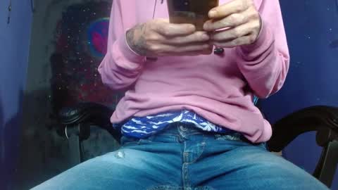 Snapshot of jammes_owen chatting on 23, 2, 2025 Jammes. online show from 23, 2, 2025