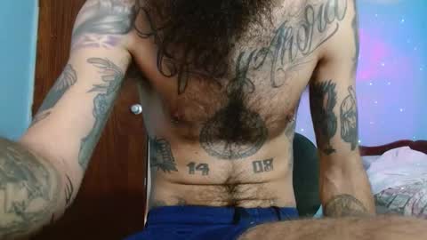 Snapshot of jammes_owen chatting on 5, 3, 2025 Jammes. online show from 5, 3, 2025