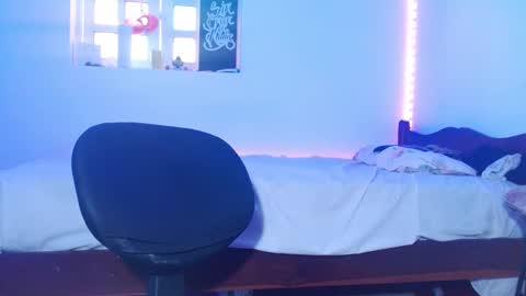 Snapshot of jammes_owen chatting on 25, 9, 2025 Jammes. online show from 25, 9, 2025