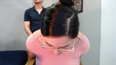    online show from 18, 9, 2025