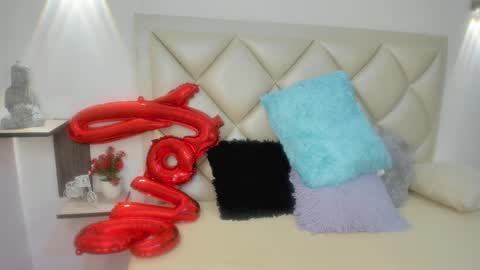 JANE CLOUDS online show from 15, 2, 2025