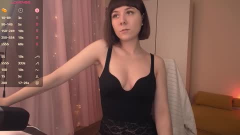 Snapshot of jane_kinn chatting on 13, 11, 2025 jane_kinn online show from 13, 11, 2025