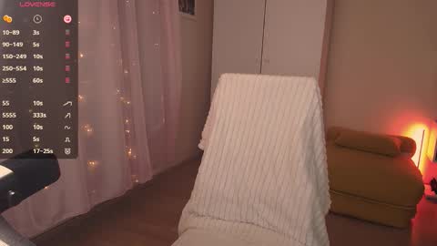 Snapshot of jane_kinn chatting on 13, 12, 2025 jane_kinn online show from 13, 12, 2025