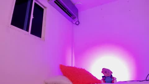 Snapshot of jane_monttgomery chatting on 3, 3, 2025 Jane M online show from 3, 3, 2025