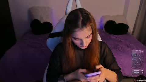 Snapshot of janee_lane chatting on 1, 3, 2025 Jane online show from 1, 3, 2025