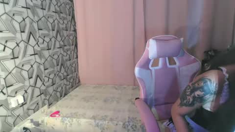 janeliciouse online show from 9, 6, 2026