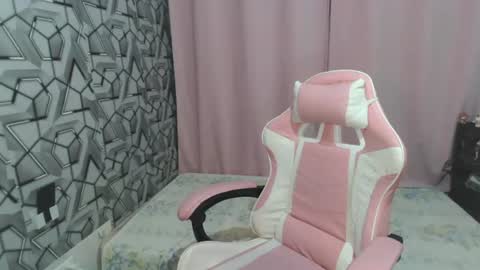 janeliciouse online show from 13, 6, 2026