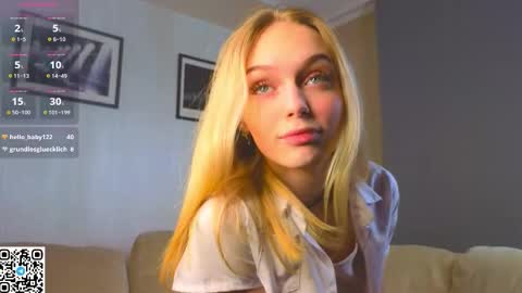 Snapshot of janelovesmur chatting on 27, 10, 2025 Jane 3 online show from 27, 10, 2025