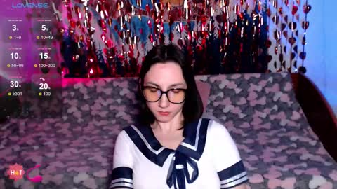 Jane Roger online show from 4, 3, 2026