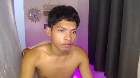 janlloyd04 online show from 8, 10, 2025