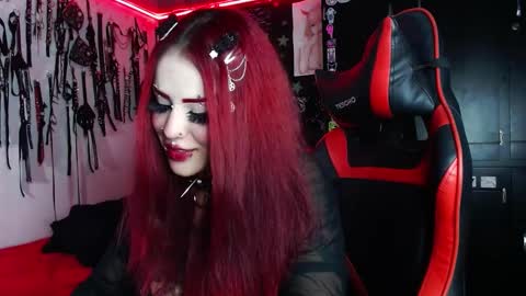 Snapshot of janna_ink chatting on 27, 12, 2024      online show from 27, 12, 2024