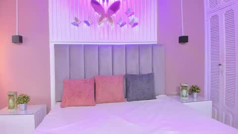 Snapshot of janna_lopez chatting on 17, 10, 2025 Janna online show from 17, 10, 2025