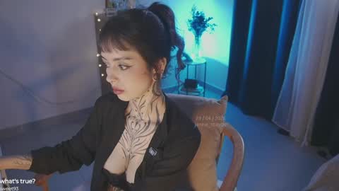   jmaybe e online show from 29, 4, 2026